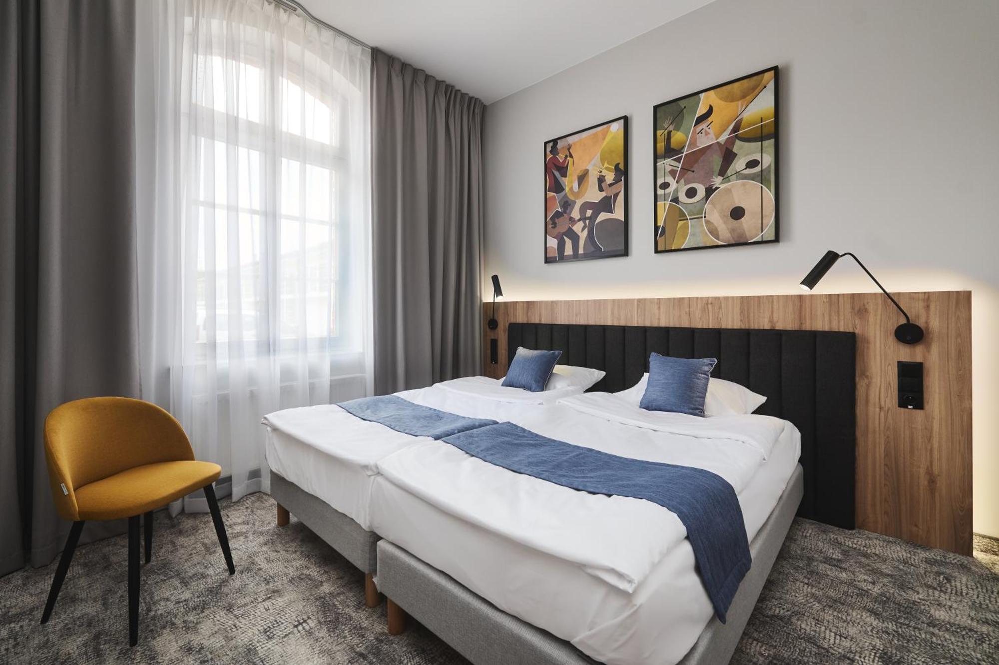 Hotel Halo 什切青 外观 照片